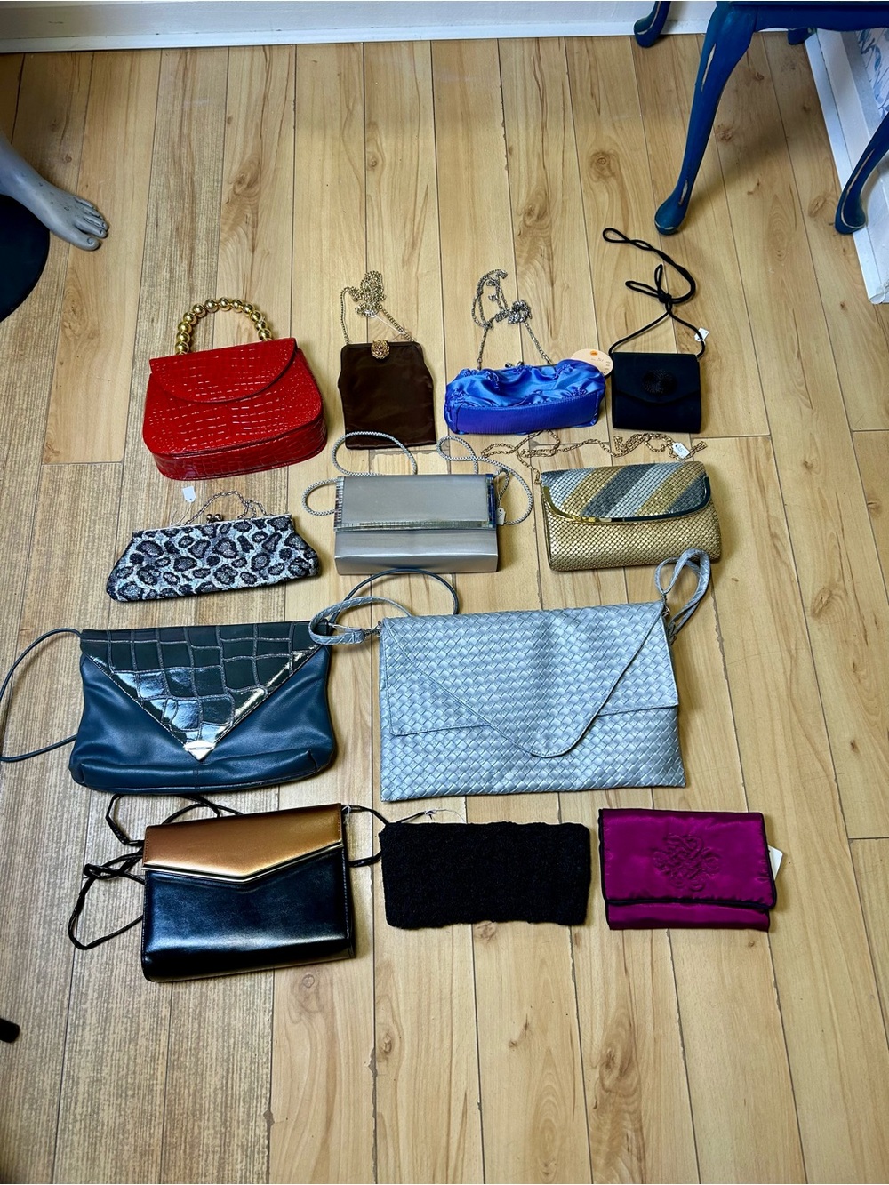 Vintage purse lot of 12
